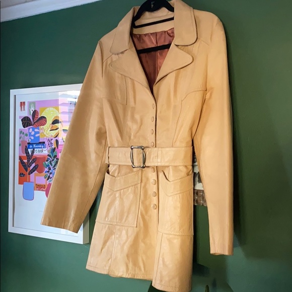 Vintage tan leather mini trench - Picture 2 of 4